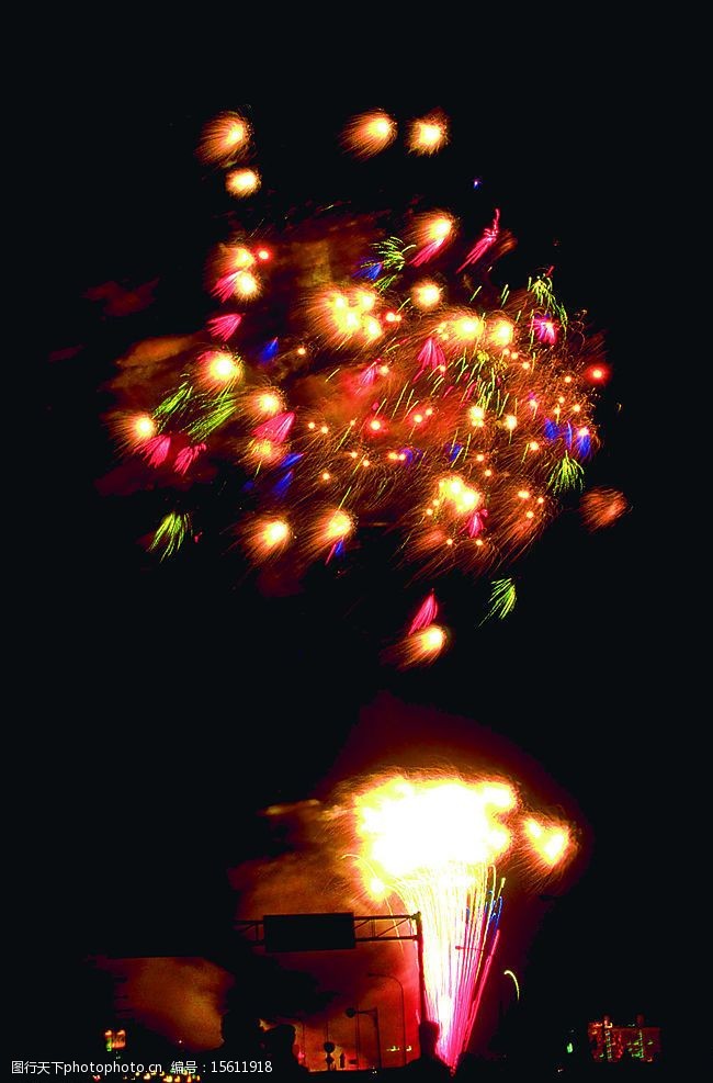 夜空漂亮烟花图片