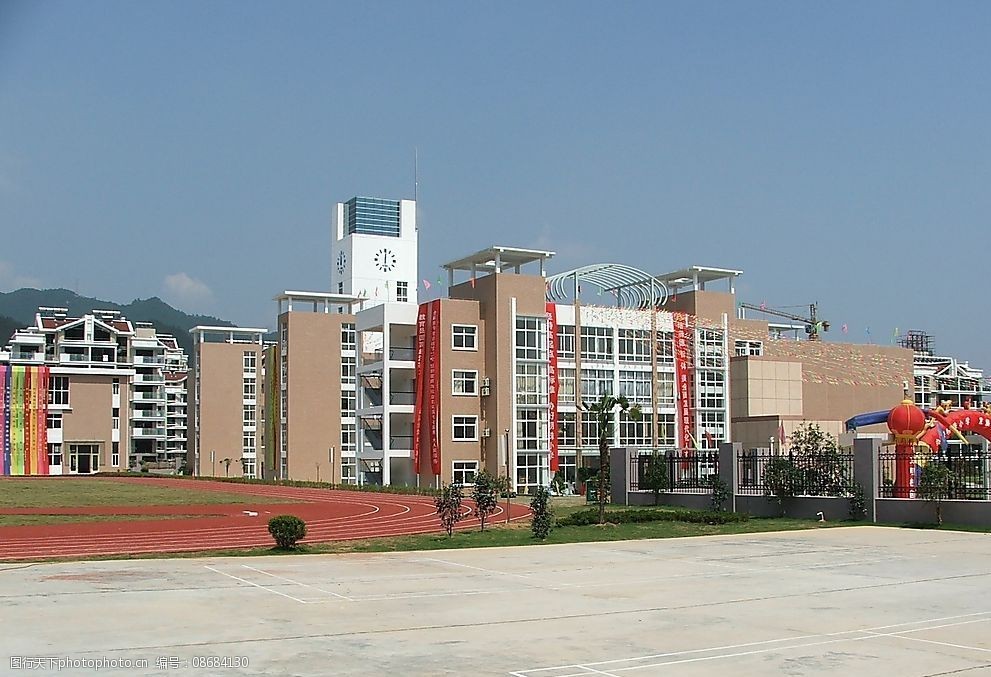 教学楼远眺图片