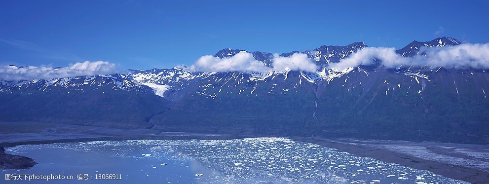 关键词:条幅风景 蓝天 白云 雪山 江河 自然景观 自然风景 摄影图库