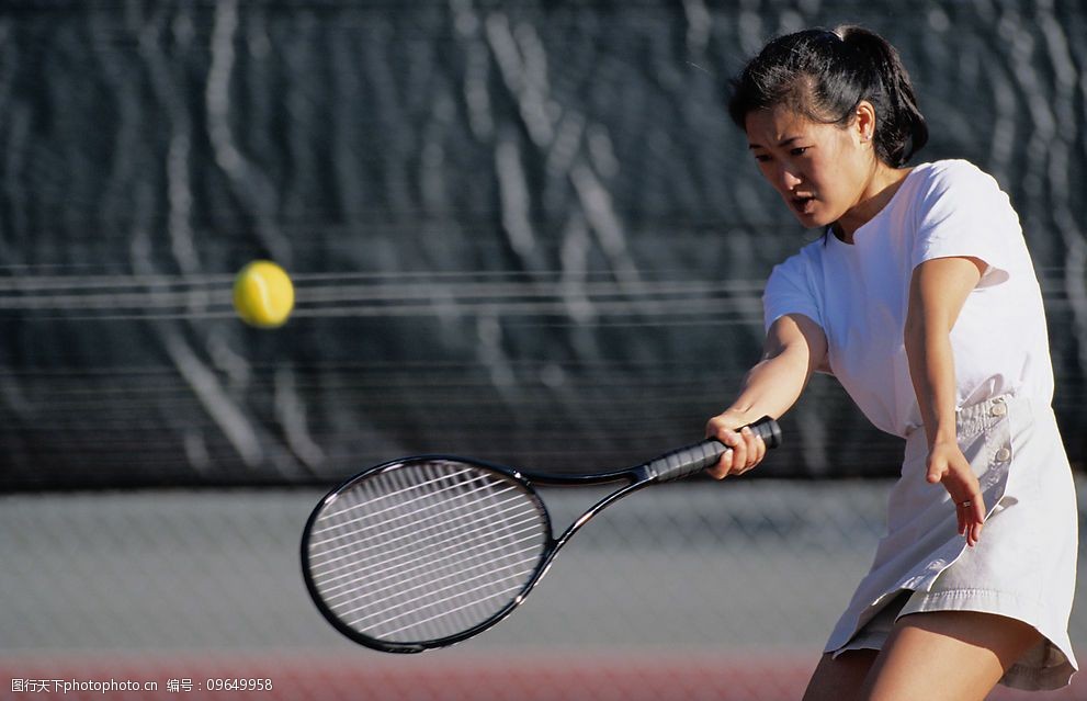 关键词:网球美女 打网球 网球场 美女 其他 图片素材 摄影图库 300dpi