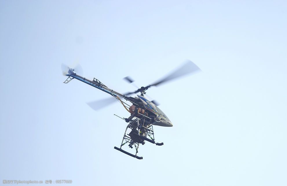 直升机航模航拍图片