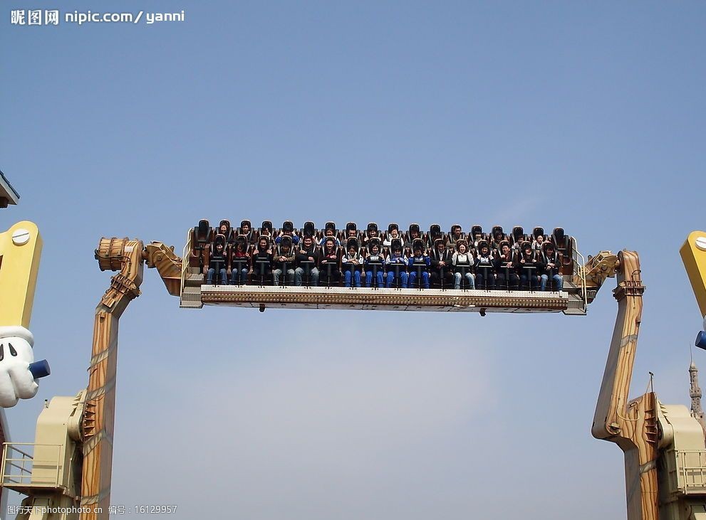 发现王国惊险翻车图片